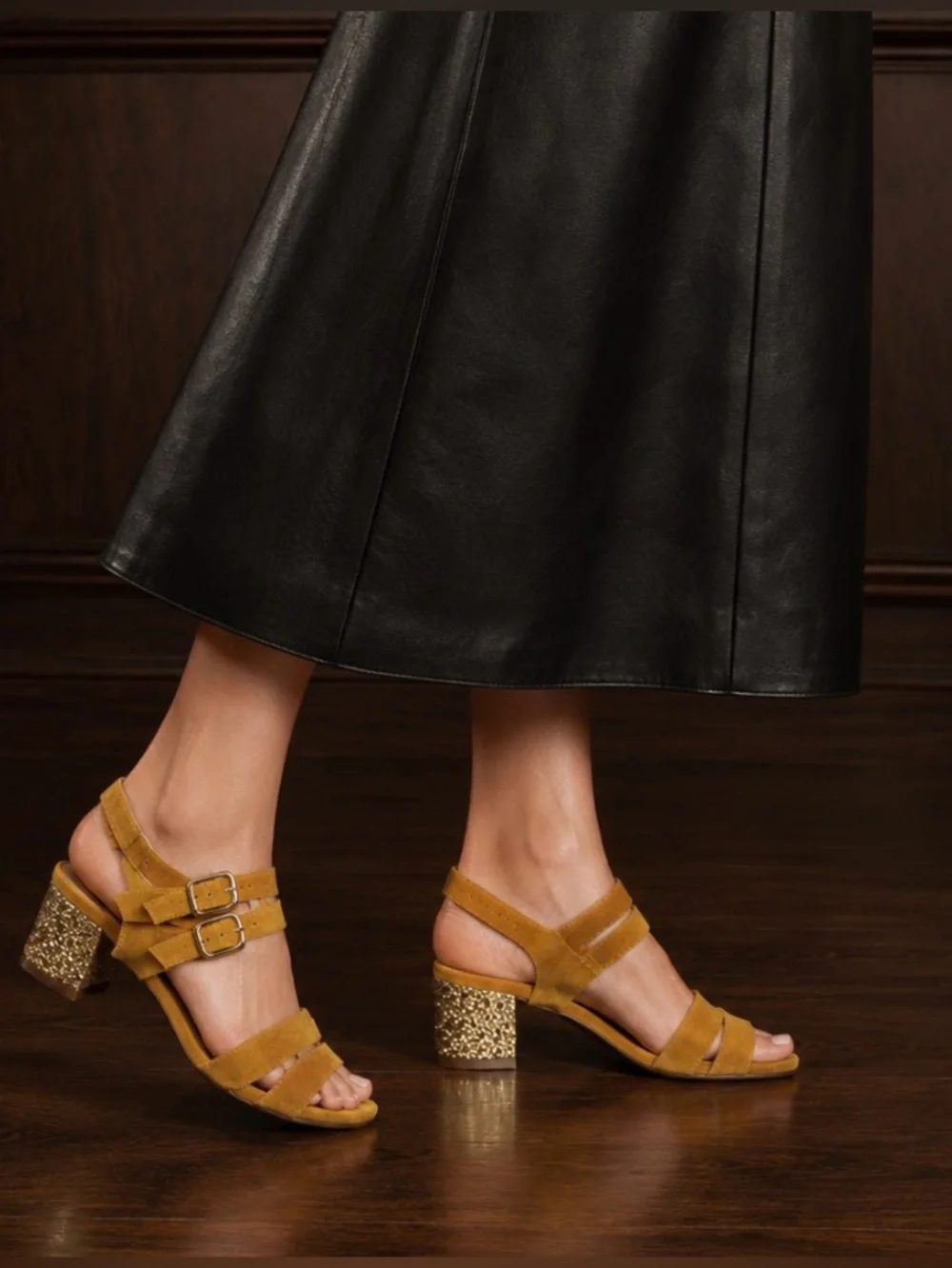 NWT For Love & Lemons MARAIS Jardin Sued Sandal Gold Glitter Heels 7.5 MSRP $275
